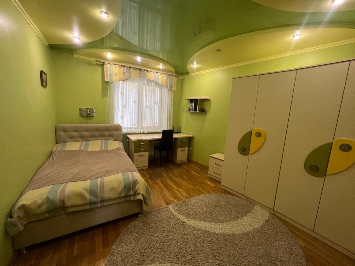 Bulvar İvano-Frankivsk Dış mekan fotoğraf